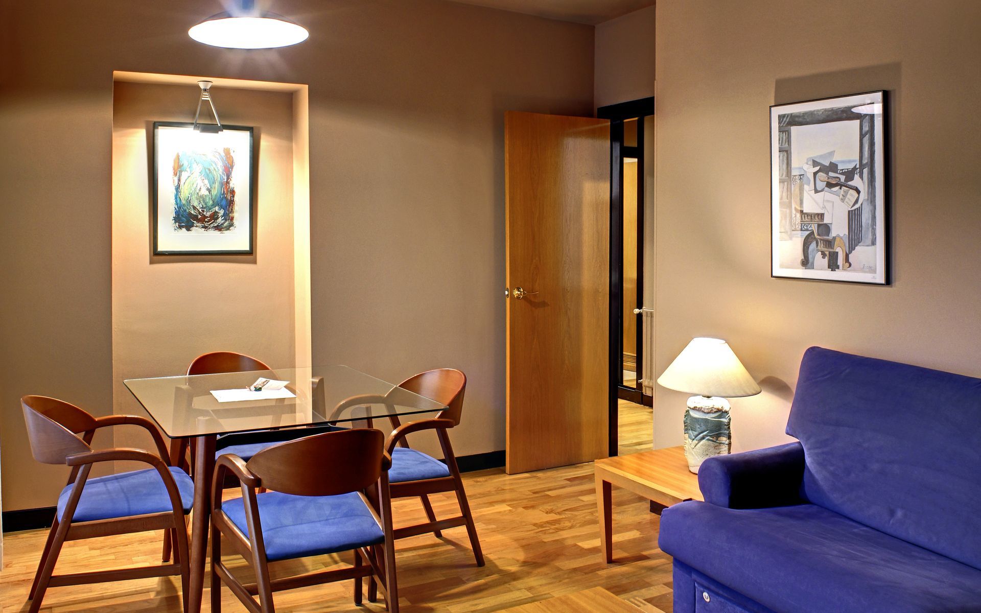 Aparthotel Campus Oviedo Exterior foto